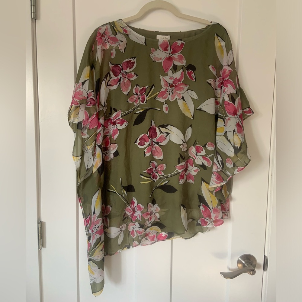LAURA sheer flowy floral top with built in tank top